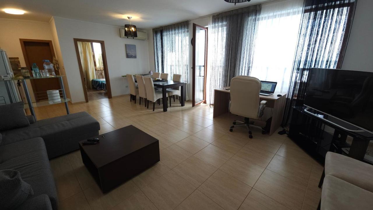 Complex Top Apartment Свети-Влас Экстерьер фото